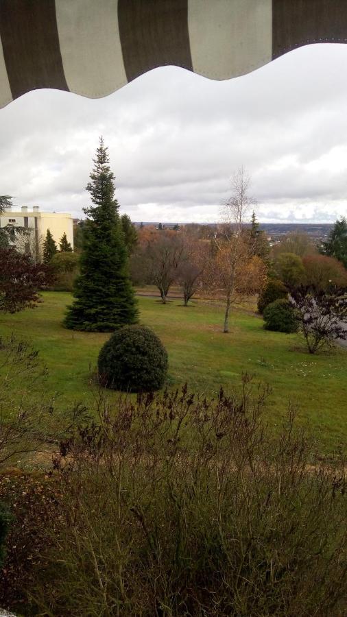 Appartement Pres De Beauval Et Des Chateaux มองตริชาด์ ภายนอก รูปภาพ